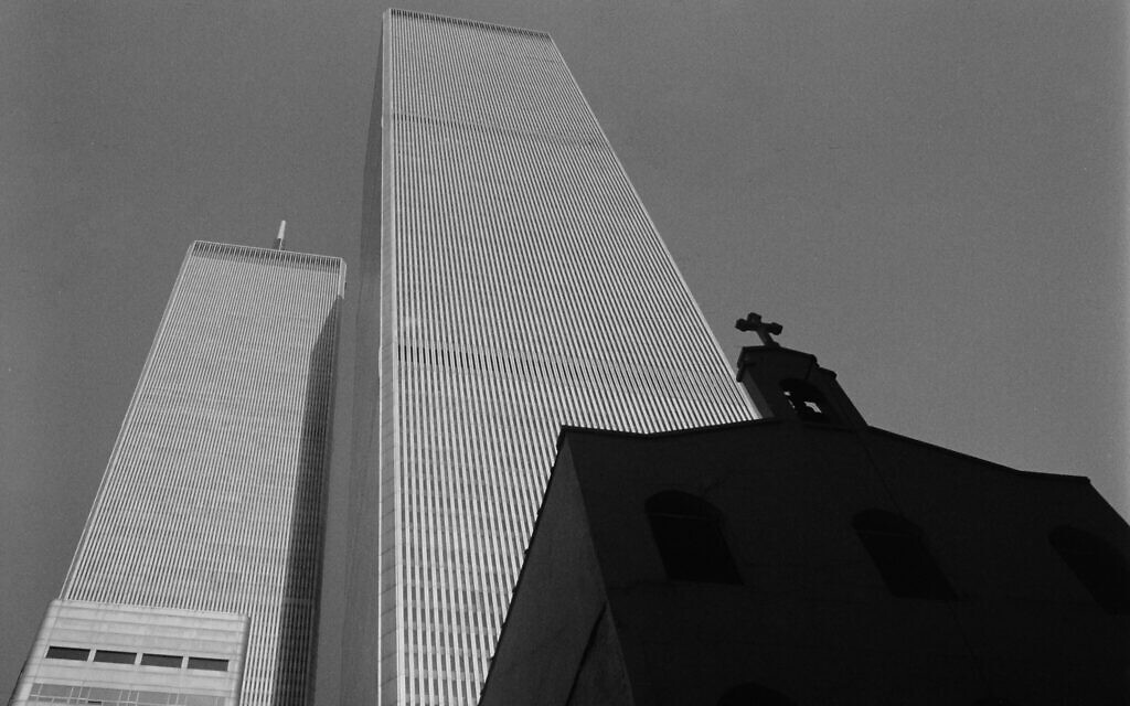 Twin towers  (Photo by Steve Harvey on Unsplash)