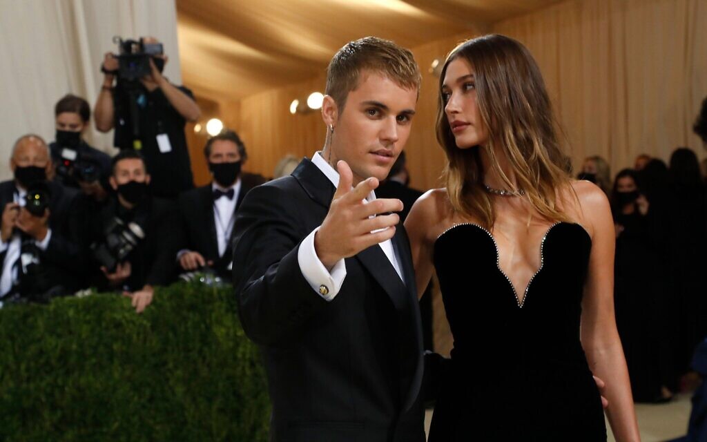 Justin Bieber and Hailey Bieber. REUTERS/Mario Anzuoni