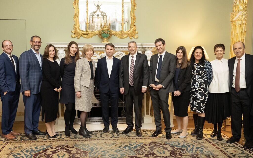 Picture taken at the recent Sacks Conversation which took place in London on 11th October. From left to right: Rabbi Dr Stuart Halpern, Andrew Herenstein, Terri Herenstein, Dina Sacks, Lady Sacks, Joshua Sacks, Rabbi Dr. Ari Berman (President of Yeshiva University), Elliott Goldstein, Gila Sacks, Eve Sacks, Judith Sacks, Alan Sacks.
((C) Blake Ezra Photography Ltd. 2021)