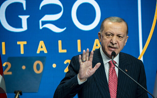 Turkish president Recep Tayyip Erdoğan speaking at the G20 summit in Rome in October 2021 (Photo: Arce/NurPhoto)