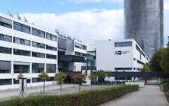 Place of Deutsche Welle in Bonn, Schürmann-Bau. (Wikipedia/Author Christian Wolf (www.c-w-design.de)/ Attribution-ShareAlike 3.0 Germany (CC BY-SA 3.0 DE)) Place of Deutsche Welle in Bonn, Schürmann-Bau. (Wikipedia/Author Christian Wolf (www.c-w-design.de)/ Attribution-ShareAlike 3.0 Germany (CC BY-SA 3.0 DE))