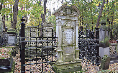 Graves at Okopowa Street Jewish Cemetery