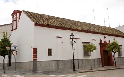 The site of a suspected medieval synagogue in Spain : Fachada Hospital de la Misericordia