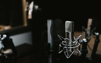 Podcast mic (Photo by Jonathan Velasquez on Unsplash)