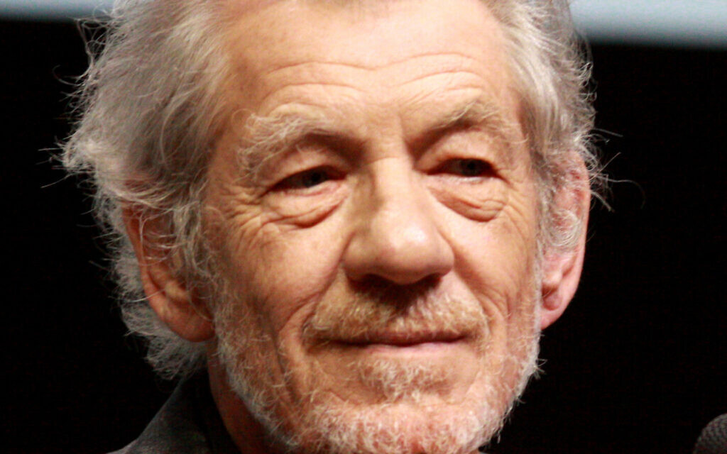 Ian McKellen (wikipedia/Source	Ian McKellen / Author	Gage Skidmore/(CC BY-SA 2.0))