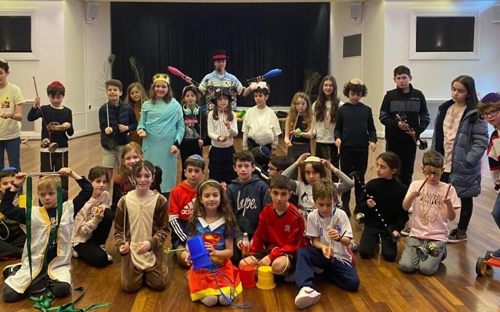 Children at the Aleph Centre cheder at Hamspstead Garden Suburb Synagogue Children at the Aleph Centre cheder at Hamspstead Garden Suburb Synagogue