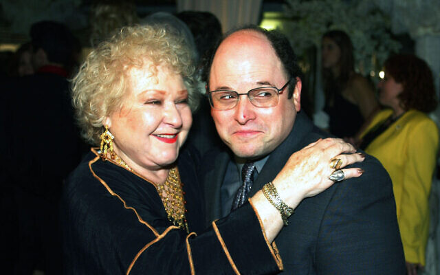 Estelle Harris and Jason Alexander at the Hollywood Palladium in Los Angeles, May 29, 2003. (Kevin Winter/Getty Images)