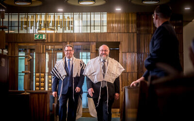 Rabbi Daniel Epstein with Chief Rabbi Ephraim Mirvis, right