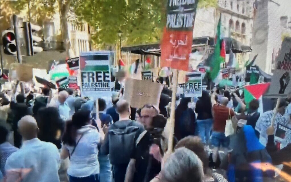 At one point a large group of participants were heard chanting in Arabic: “Abu Ubaida…blow up (the Israeli city) Kiryat Shmona.”