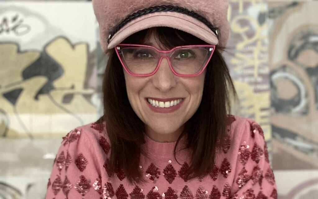 Jodie Gillary advises matching accessories to your outfit