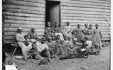 A group of slaves in 1862, one year before the Emancipation Proclamation.