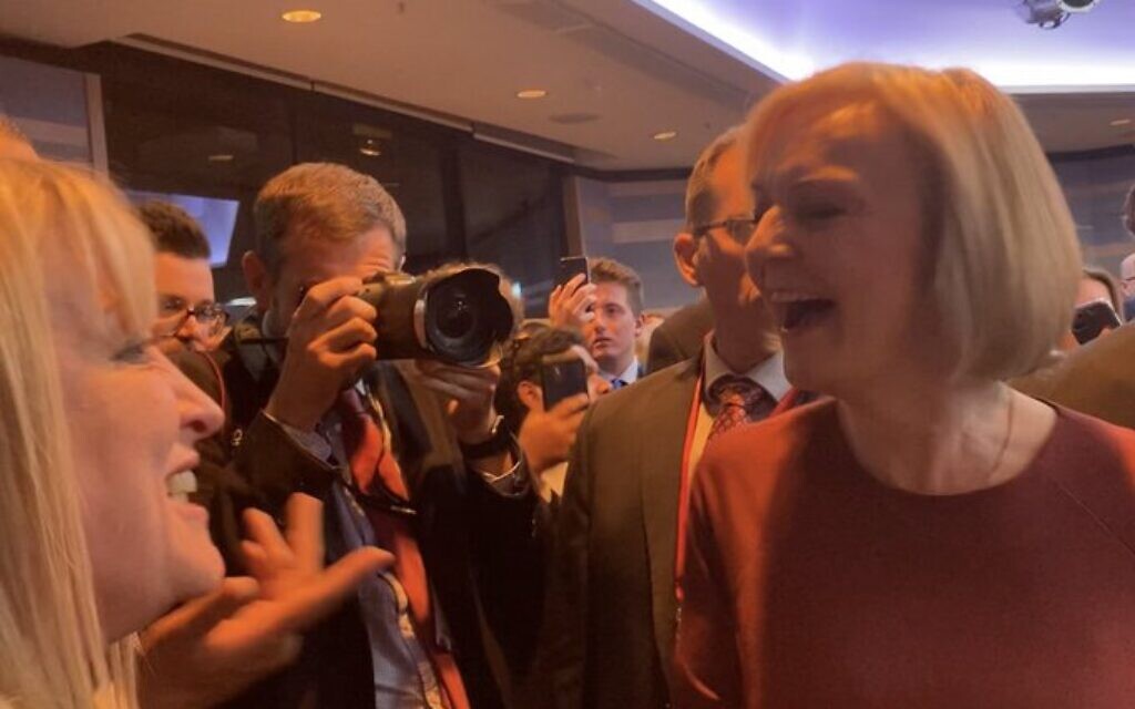 Liz Truss talks with Board President Marie van der Zyl at the CFI reception in Birmingham