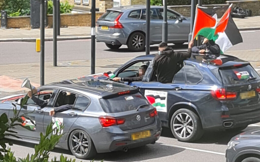 Car with megaphone at the time of the incident. Image credit: Campaign Against Antisemitism