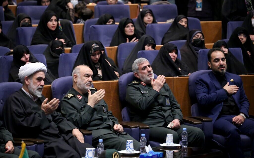 2M4R51J Tehran, Tehran, Iran. 20th Dec, 2022. commander-in-chief of the Islamic Revolutionary Guard Corps (IRGC), Major General HOSSEIN SALAMI (2L) and Commander of Iran's Islamic Revolutionary Guard Corps' (IRGC) Quds Force, ESMAIL QAANI (2R) attend in a ceremony for commemorating death anniversary of an IRGC's Quds force commander in Tehran, December 20, 2022. (Credit Image: © Rouzbeh Fouladi via ZUMA Press Wire)