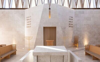 Moses-Ben-Maimon-Synagogue-Interior-shot.-Photo-credit-Abrahamic-Family-House; Brunswick