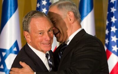 New York City Mayor Michael Bloomberg and Israeli Prime Minister Benjamin Netanyahu embrace after they both made short statements at the prime minister's residence in Jerusalem, Oct 23, 2011. (Jim Hollander-Pool/Getty Images)
