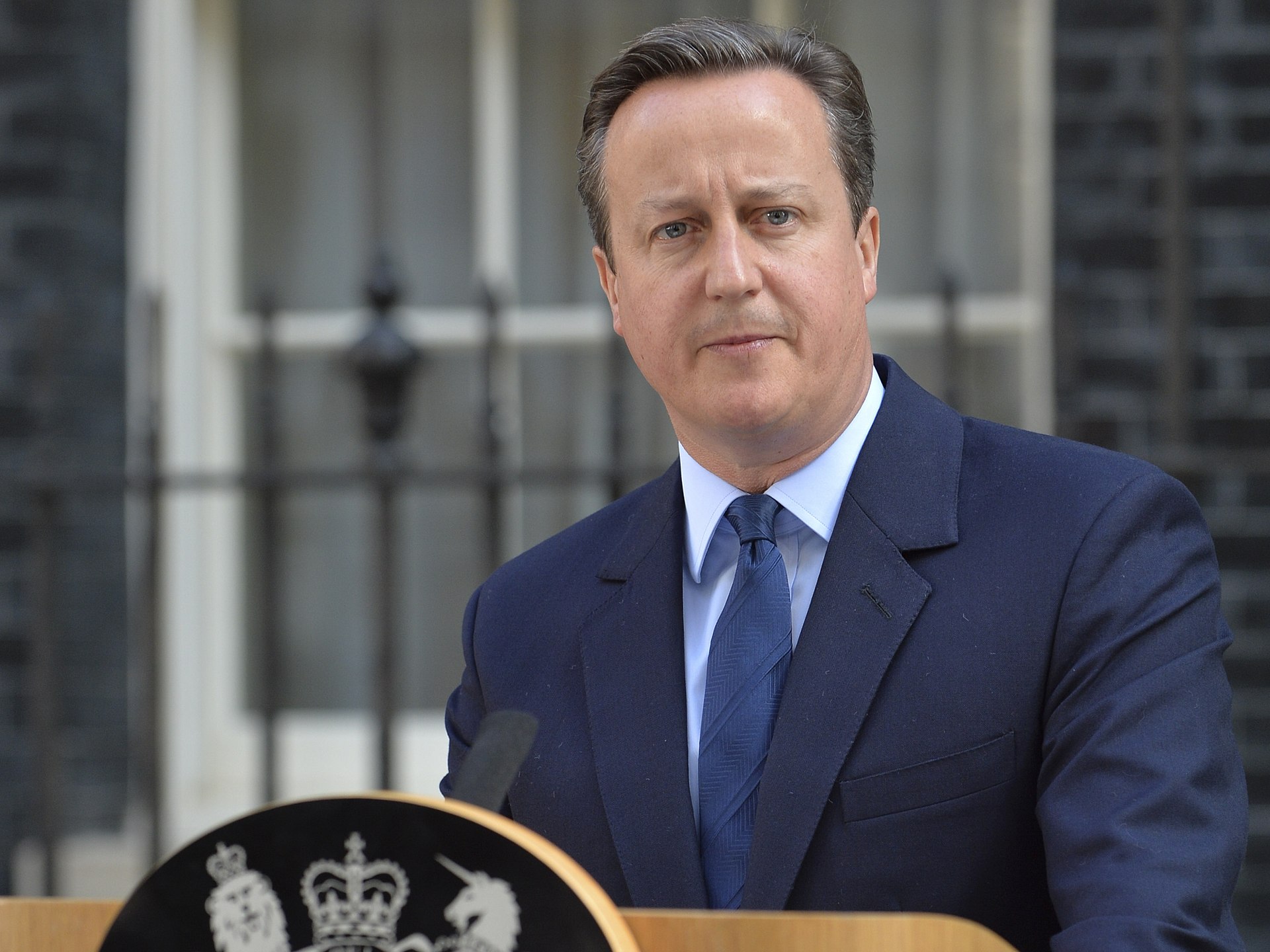 David Cameron appointed as foreign secretary in shock comeback - Jewish ...