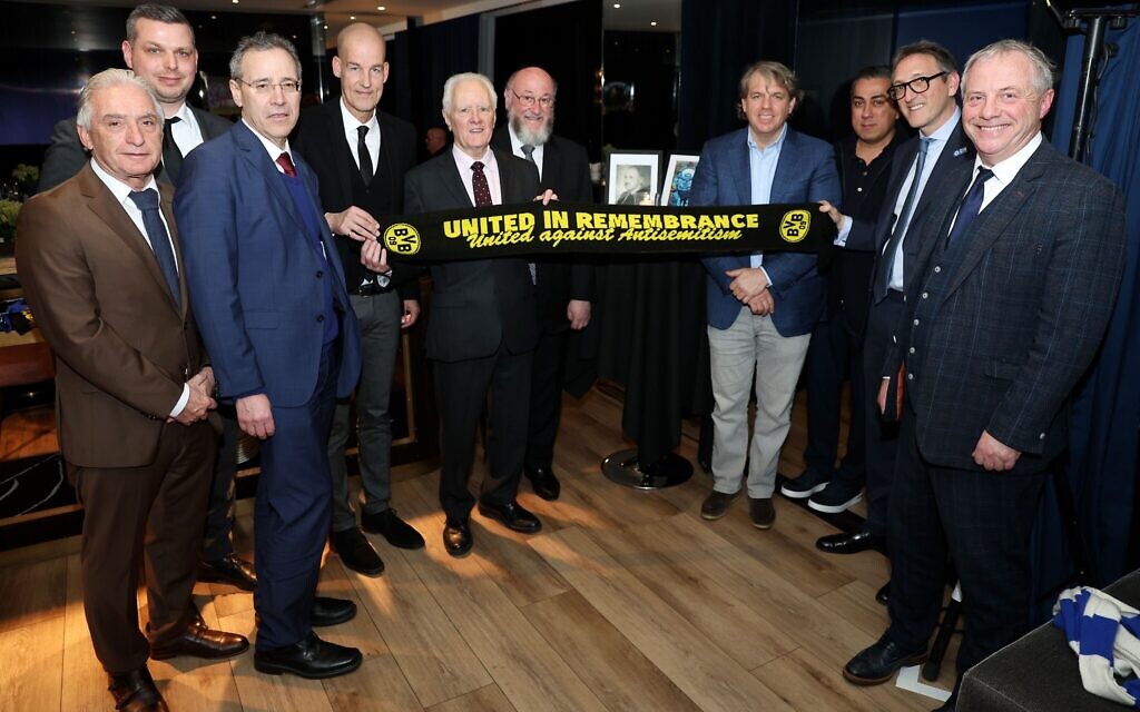 President of Borussia Dortmund, Daniel Lörcher (Founder of What Matters
H.E.) Ambassador Berger (German Ambassador to the UK),
Carsten Cramer (Managing Director of Borussia Dortmund), 
Lord Speaker of the House of Lords,
Chief Rabbi Ephraim Mirvis,
Todd Boehly (Chelsea FC owner)
Behdad Eghbali (Chelsea FC owner)
Jonathan Goldstein (Board of Directors Chelsea FC), Lord John Mann (UK government independent advisor on combatting antisemitism) at Stamford Bridge