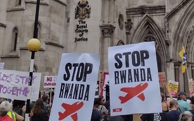 Stop Rwanda, outside the Royal Courts of Justice. Pic: HIAS + JCORE