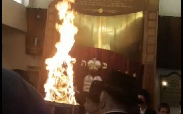 Picture from inside Beis Medrash Beis Shmuel, Lag B'Omer, May 2023