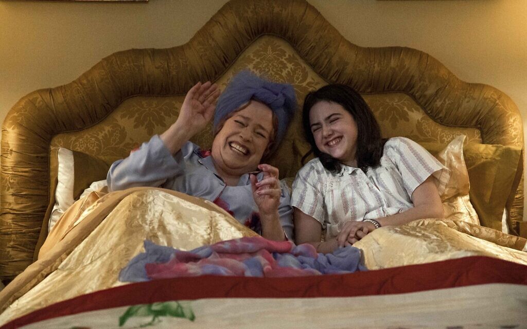 Grandma (Kathy Bates) and Margaret having fun together