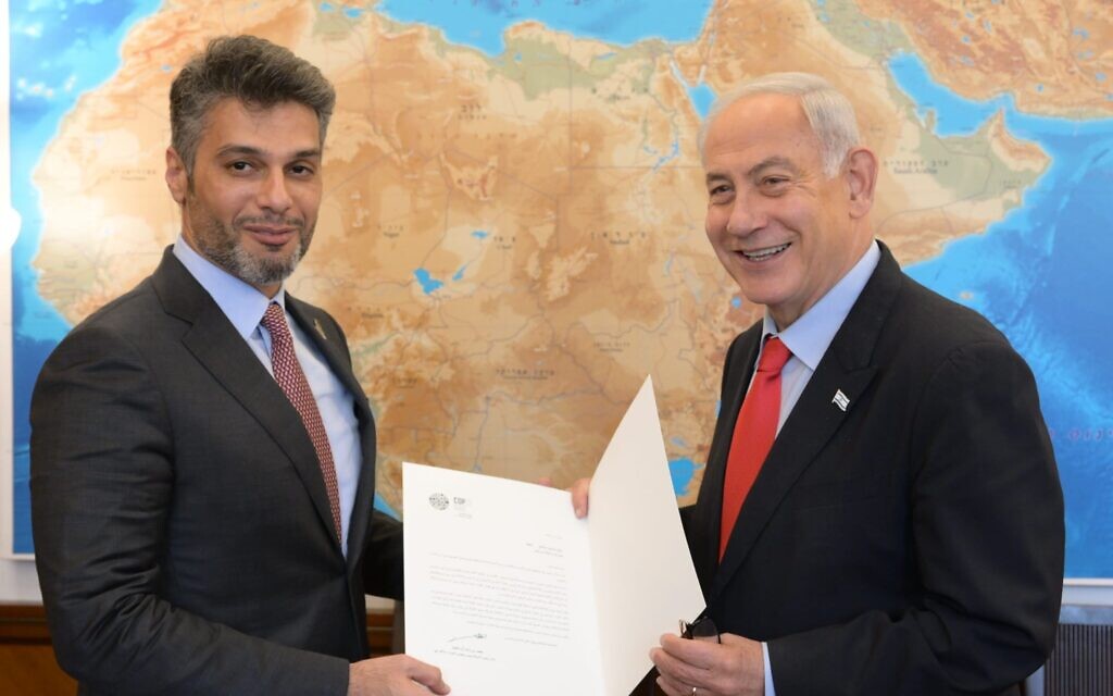 Prime Minister Netanyahu meets with United Arab Emirates (UAE) Ambassador to Israel Mohamed Mahmoud Al Khaja. Credit: Amos Ben-Gershom (UAE)