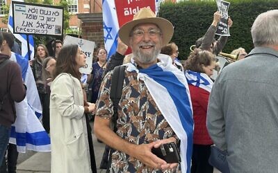 Dr Sheldon Stone at Defend Israel Democracy UK demo