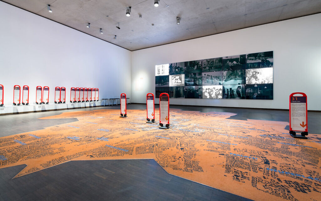 A view of the “Munich Displaced: The Surviving Remnant" exhibit at Munich’s Jewish Museum. (Daniel Schvarcz)
