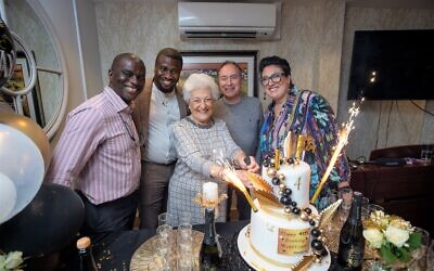 Jewish Care Wohl Court 4th birthday party - tenants celebrate with Jewish Care staff and volunteers. Pic: Jewish Care