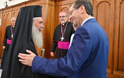 Herzog visited the Stella Maris Monastery in Haifa, accompanied by leaders from various Christian denominations and communities in the Holy Land. Kobi Gideon (GPO).