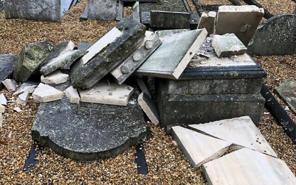 Photo of 2019 incident at Chatham Memorial Synagogue’s historic cemetery