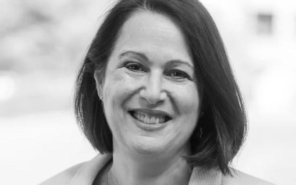 Amanda Bowman, Board of Deputies