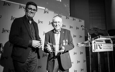 Metro Mayor of Greater Manchester, Andy Burnham presents Auschwitz survivor and winner of the Special Recognition Award, Ike Alterman BEM. Pic: Ruthless Images