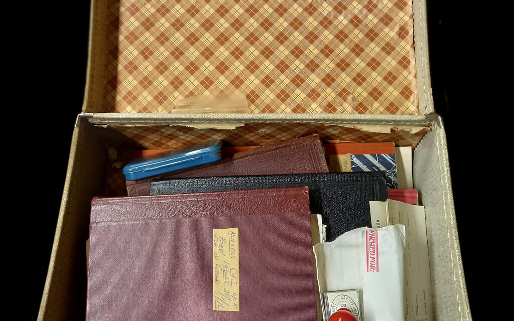 Suitcase featuring the minute books of the Cardiff Ladies’ Sewing Society (1926-1947) and Cardiff United Synagogue Ladies’ Guild (1952-1991)