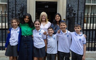 PM's wife Akshata Murty hosts 'Lessons at 10' with years 5 and 6 school children from Rosh Pinah Primary School (Picture by Simon Walker / No 10 Downing Street)