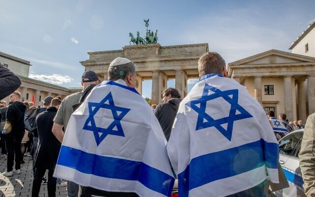 German citizens previously showing support for Israel post 7 October