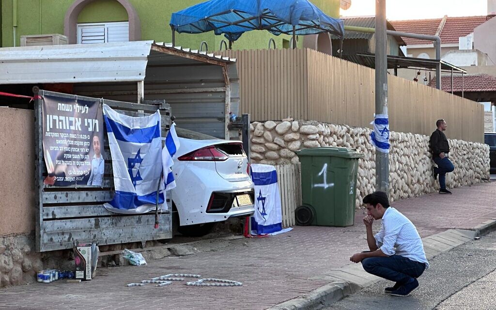Tributes to a murdered policeman. Pic: Project Impact