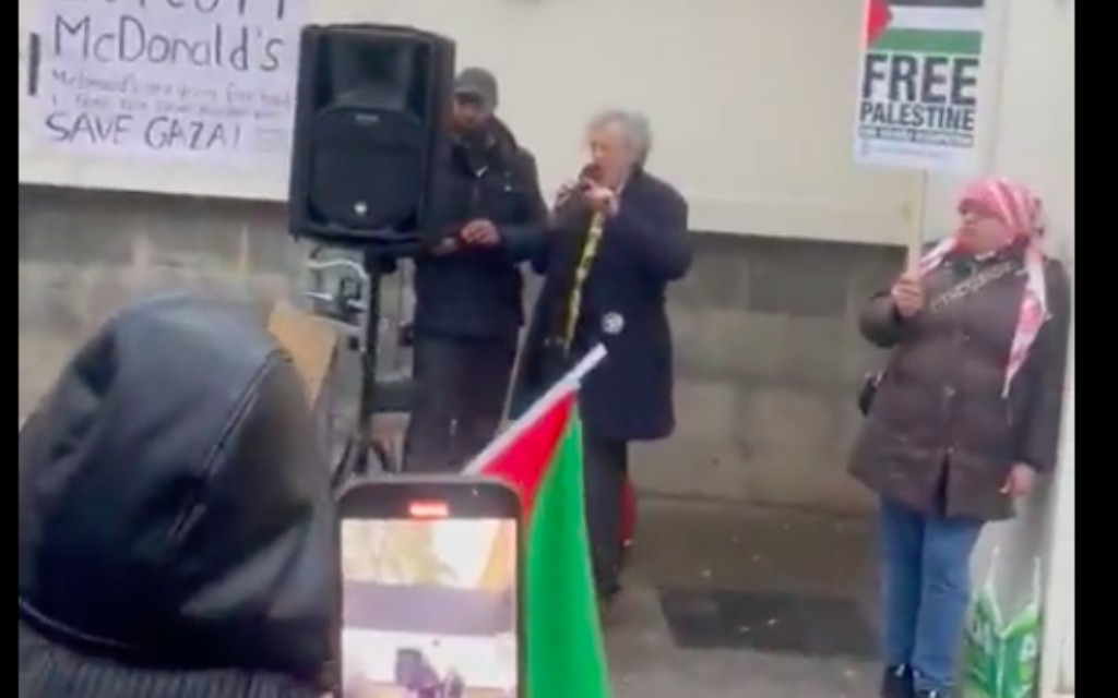 Piers Corbyn at a Palestine demo in central London