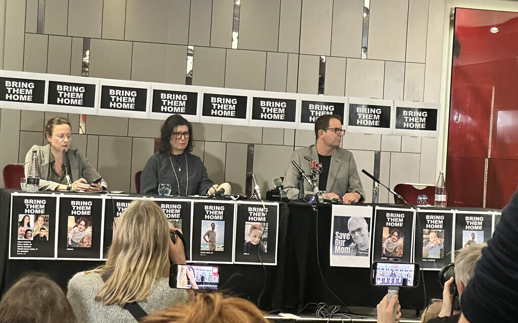 Noam Sagi and Sharon Lifschitz at press conference in London