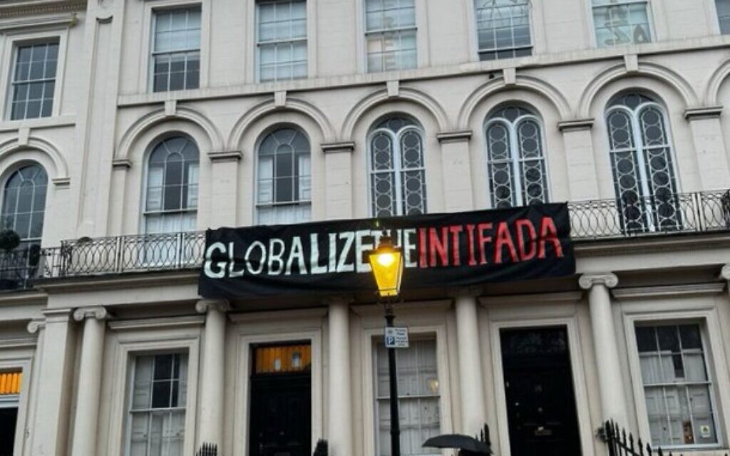 Met makes ‘number of arrests’ after ‘Globalize The Intifada’ banner draped from building