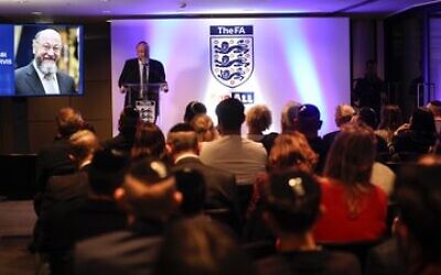 Chief Rabbi Mirvis speaks at Wembley