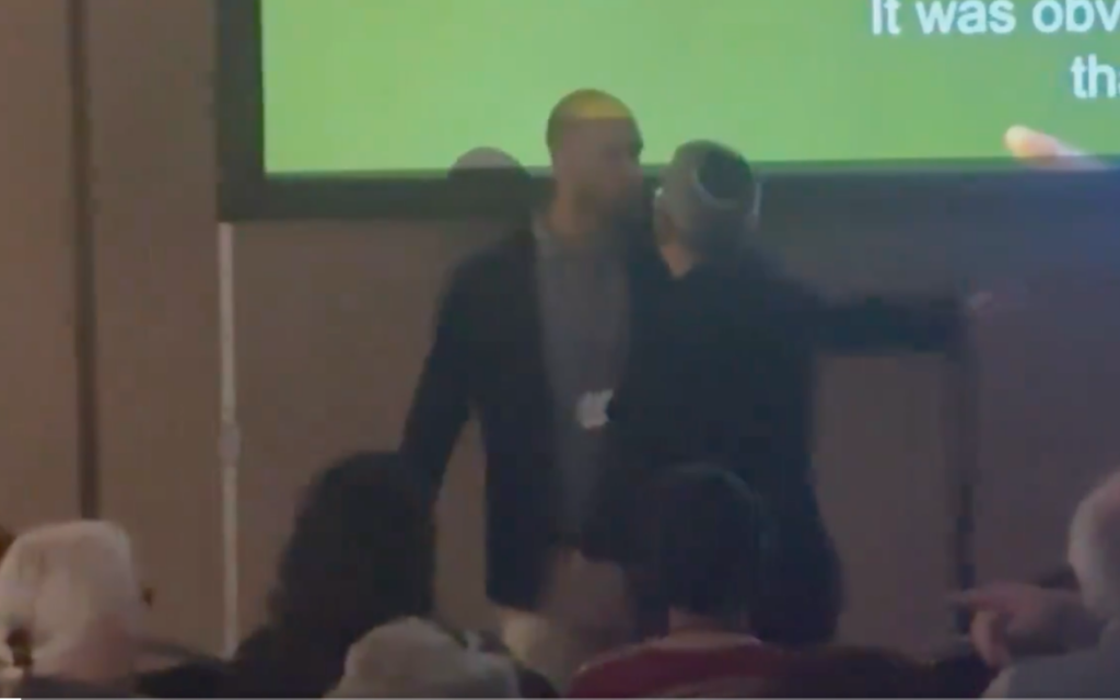 The confrontation on Sunday at the Breaking the Silence screening of 'Mission: Hebron' , which contains allegations of abuse of Palestinians by IDF soldiers