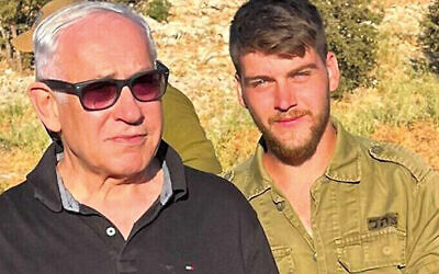 Benjamin Netanyahu with soldier Yaron Shay, who was killed by Hamas during the 7 October terror attack