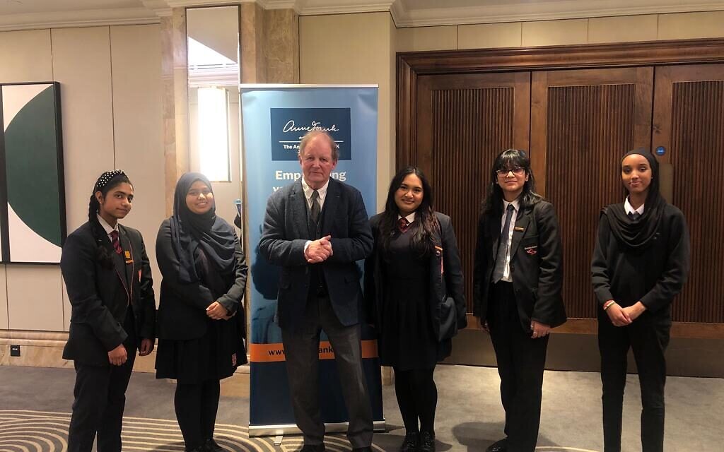 Michael Morpurgo with Anne Frank Trust UK ambassadors. 18th January, 2024, London Hilton Park Lane. Pic: Michelle Rosenberg