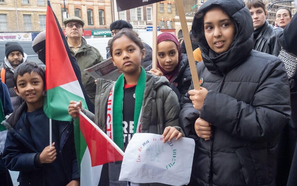 Young Muslims, given time off school to protest against Israel in Tower Hamlets