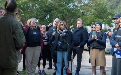 Group photo of educators trip to Israel. Pic: LSJS