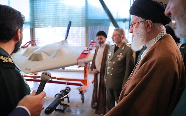 Tehran, Iran. 19th Nov, 2023. Iranian Supreme Leader Ayatollah ALI KHAMENEI (R) visits the Islamic Revolutionary Guard Corps (IRGC) aerospace achievement exhibition at Ashura Aerospace Science and Technology University. The exhibition includes the missile, drone, defense, and space sectors. (Credit Image: © Iranian Supreme Leader'S Office via ZUMA Press Wire) EDITORIAL USAGE ONLY! Not for Commercial USAGE!