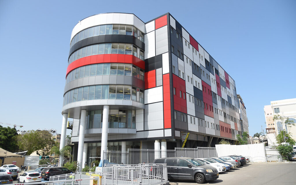 Mayanei Hayeshua Mental Health Building