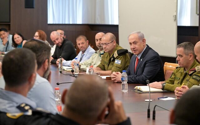 Benjamin Netanyahu at the Prime Minister's Office in Jerusalem this month, meeting with Israel National Defense College cadets. Photo: Koby Gideon (GPO)