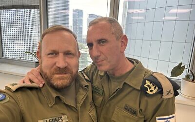 Peter Lerner and IDF Spokesperson Daniel Hagari. Courtesy: Peter Lerner/X